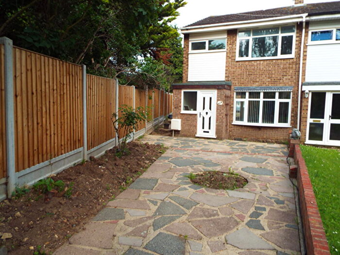 3 Bedroom House To Rent In Peregrine Walk, Hornchurch, RM12