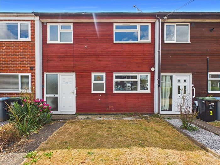 3 Bedroom Terraced House For Sale In Kings Close, Woodbridge, Suffolk, IP12