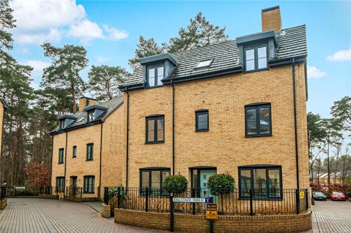 4 Bedroom Detached House For Sale In Falstaff Walk, Bordon, Hampshire, GU35