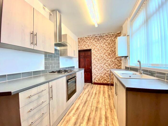 1 Bedroom Flat To Rent In Chorlton Road, ST1