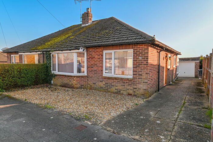 2 Bedroom Semi-Detached House For Sale In Maple Drive, Denmead, PO7