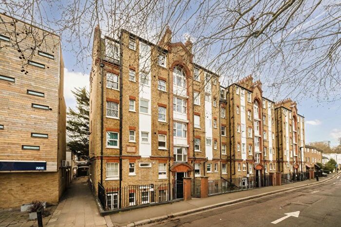 1 Bedroom Flat For Sale In Chiswick Road, Chiswick, W4