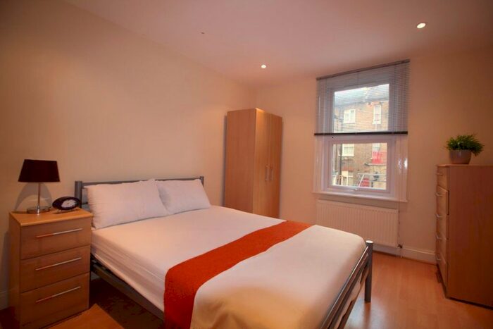 2 Bedroom Flat To Rent In Portnall Road, Maida Vale, W9