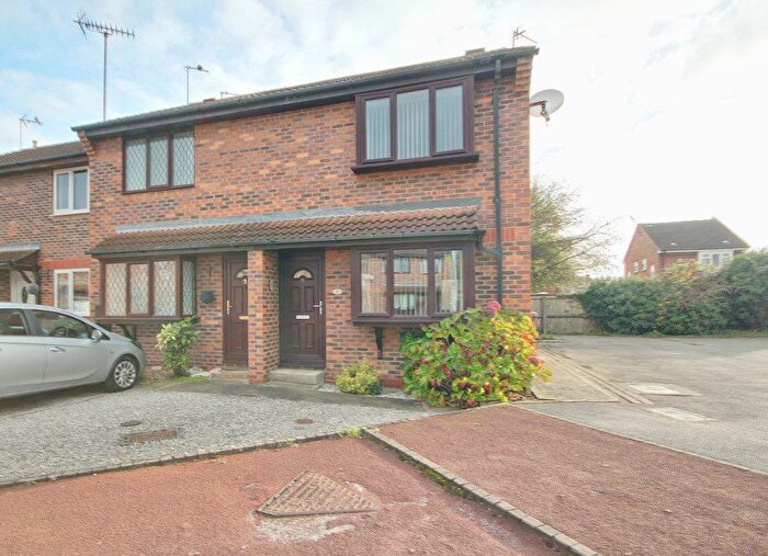 2 Bedroom House To Rent In Smedley Close, Beverley, HU17