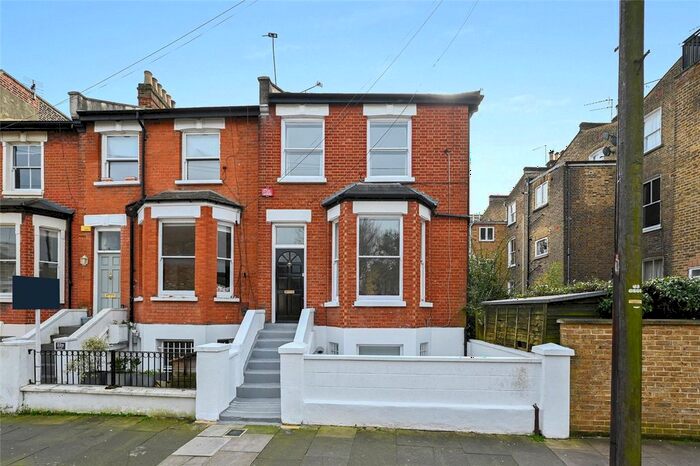4 Bedroom Terraced House To Rent In Thornfield Road, London, W12