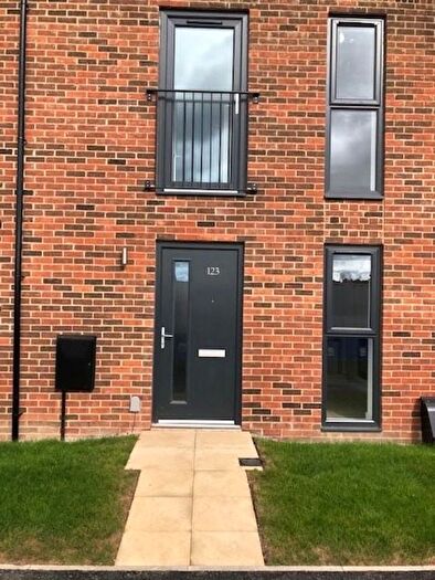 3 Bedroom Terraced House To Rent In Shergar Way, Salford, M6