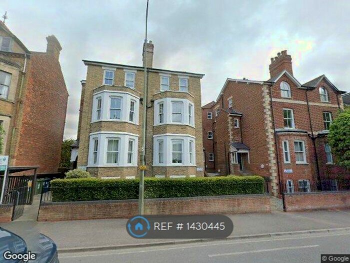 1 Bedroom Flat To Rent In Cedar Court, Oxford, OX4