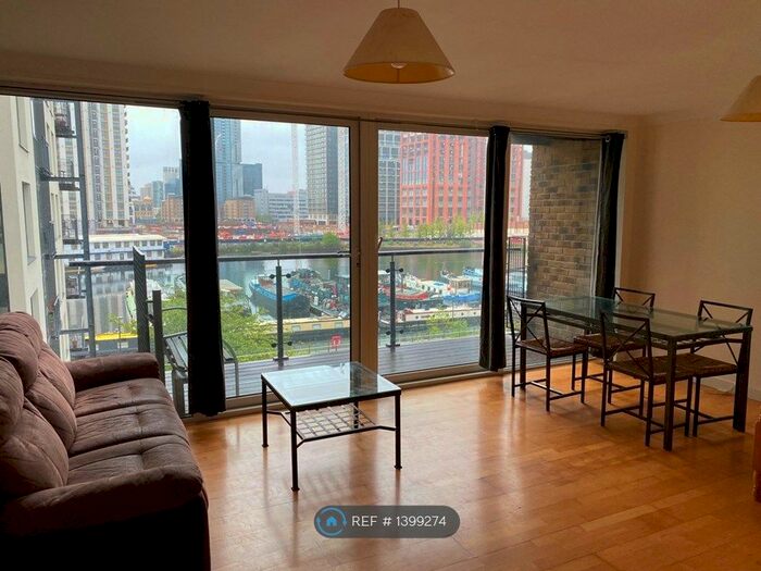3 Bedroom Flat To Rent In Boardwalk Place, London, E14