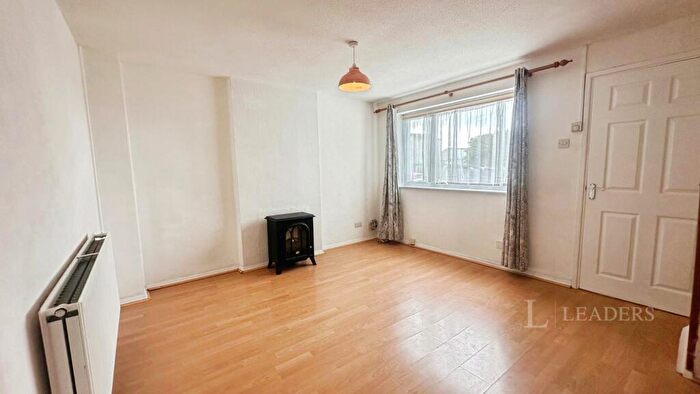 3 Bedroom Terraced House To Rent In Brussels Way, Luton, Bedfordshire, LU3