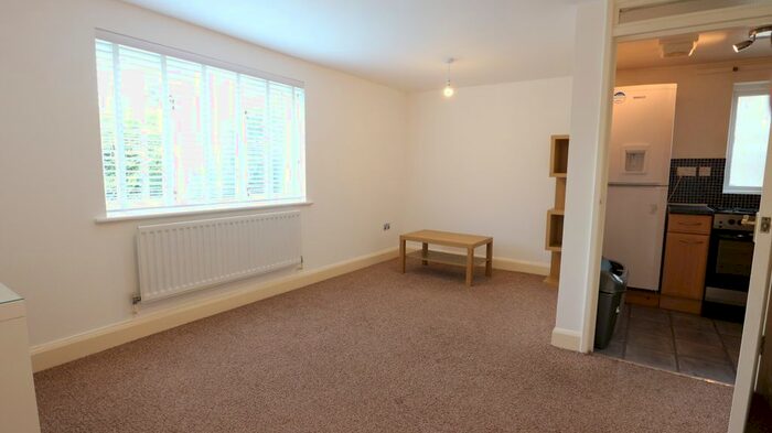 1 Bedroom Flat To Rent In Bellina Mews, London, NW5