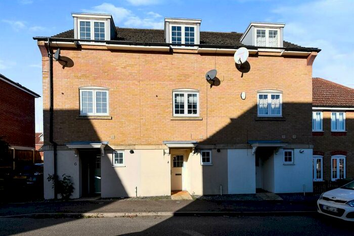 4 Bedroom Terraced House To Rent In Basil Drive, Downham Market, PE38