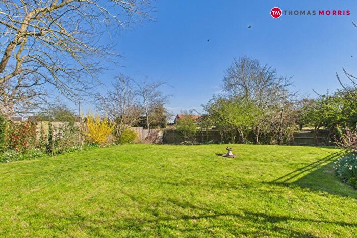 3 Bedroom Semi-Detached House For Sale In Shakespeare Drive, Upper Caldecote, Biggleswade, Bedfordshire, SG18