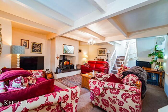3 Bedroom Cottage For Sale In The Square, Bankside Lane, Bacup, OL13