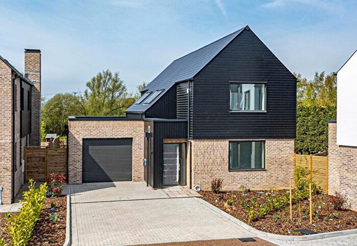 4 Bedroom Detached House For Sale In The Street, Appledore, TN26