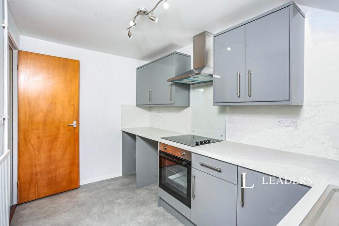 1 Bedroom Maisonette To Rent In Kilnbrook Avnue, NG5