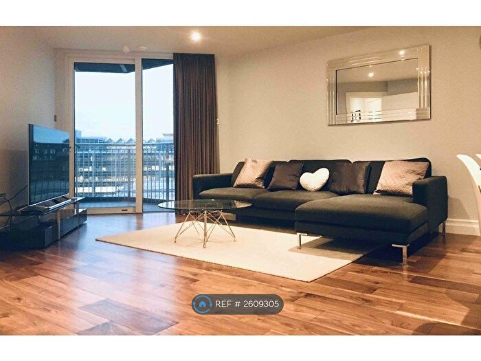 2 Bedroom Flat To Rent In Bridge Place, London, SW1V