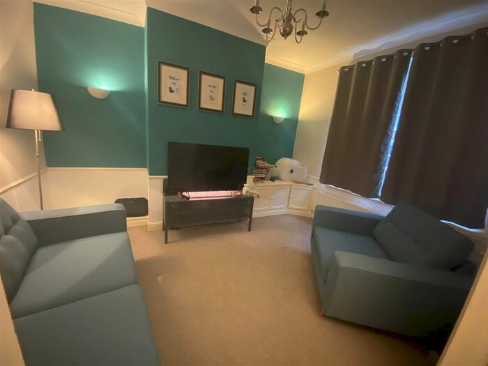 2 Bedroom Property To Rent In Spalding Road, Nottingham, NG3