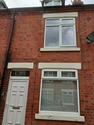 3 Bedroom Terraced House To Rent In Silk Street, Sutton-in-ashfield, Nottinghamshire, NG17