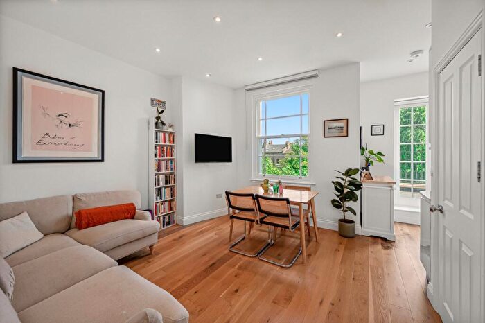 2 Bedroom Flat To Rent In St. Augustines Road, Camden, NW1