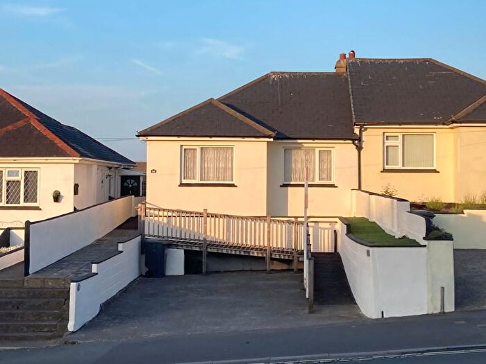 3 Bedroom Semi-detached Bungalow For Sale In Brixham Road, Paignton, TQ4