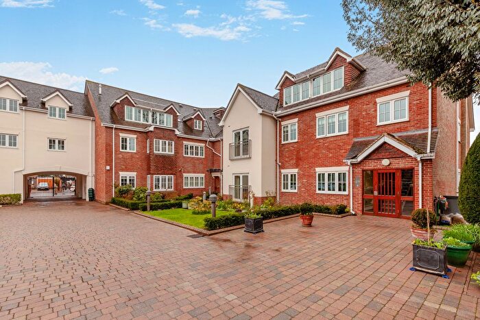 2 Bedroom Flat To Rent In Berther Road, Hornchurch, RM11