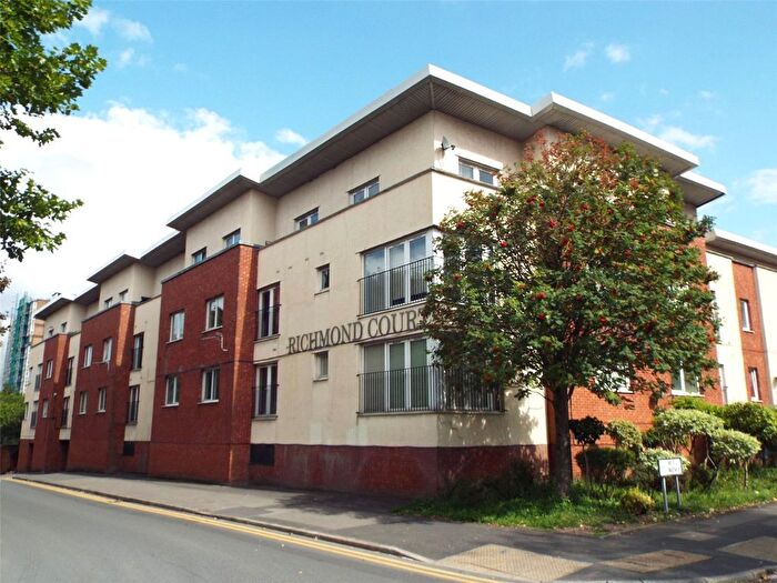 3 Bedroom Flat To Rent In North George Street, Salford, M3
