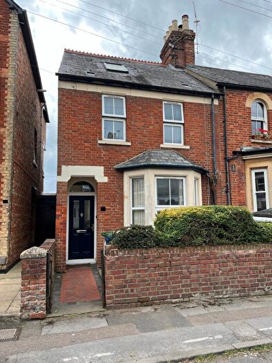 5 Bedroom Semi-Detached House To Rent In St. Marys Road, East Oxford, OX4