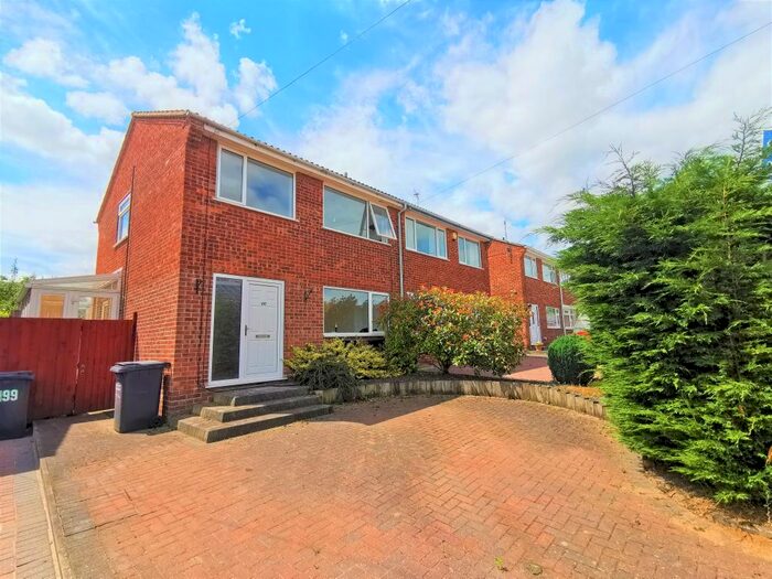 3 Bedroom Semi-Detached House To Rent In Braddon Road, Loughborough, LE11