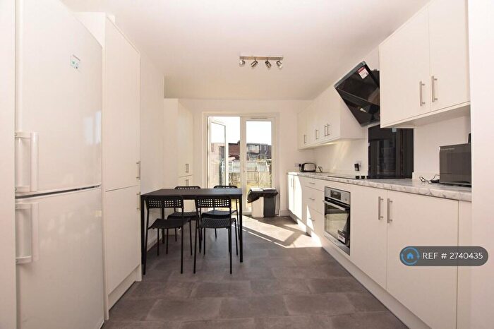 4 Bedroom Semi Detached House To Rent In Northville Road, Bristol, BS7