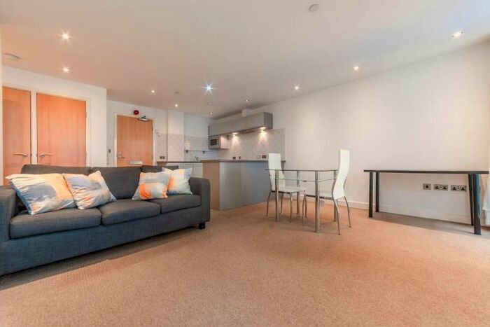 2 Bedroom Flat To Rent In Castle Exchange, Broad Street, Nottingham, NG1