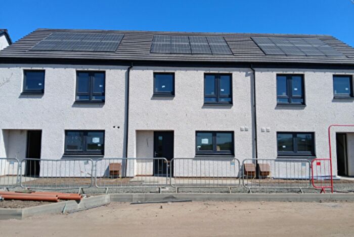 2 Bedroom End Of Terrace House To Rent In Macleish Street, Edinburgh, EH12