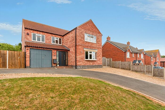 5 Bedroom Detached House For Sale In Low Road, Barrowby, Grantham, NG32
