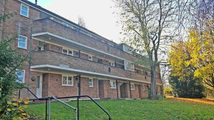 1 Bedroom Flat To Rent In Blythway Houses, Haldens, Welwyn Garden City, AL7