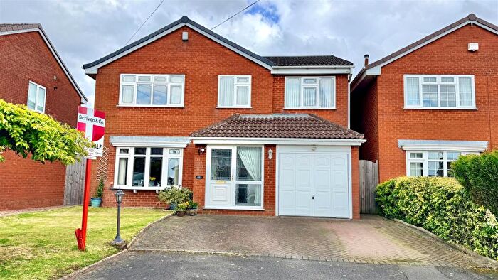 4 Bedroom Detached House For Sale In Lilac Way, Halesowen, B62