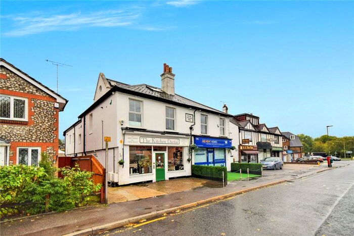 2 Bedroom Flat To Rent In Sevenoaks Road, Pratts Bottom, Orpington, BR6