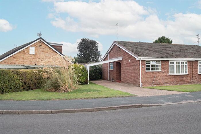 2 Bedroom Semi-Detached Bungalow For Sale In Harthill Avenue, Leconfield, HU17