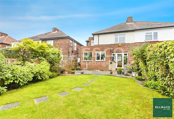 6 Bedroom Semi-Detached House For Sale In Cheviot Gardens, Cricklewood, NW2