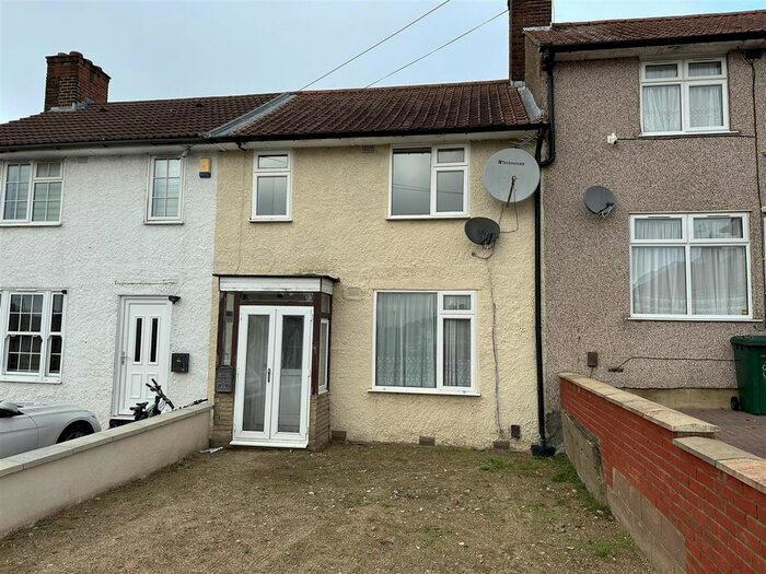 3 Bedroom Terraced House To Rent In Banstock Road, Edgware, HA8