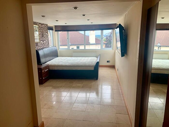 1 Bedroom Flat To Rent In Chesterfield Road, Bristol, BS6