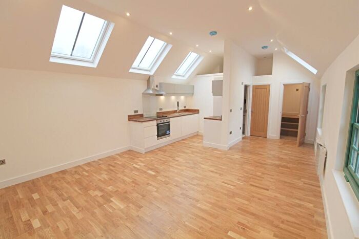 1 Bedroom Flat To Rent In Ship Inn House, Whitemans Green, Cuckfield, RH17