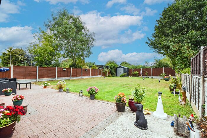 4 Bedroom Detached House For Sale In Ongar Road, Stondon Massey, Brentwood, CM15