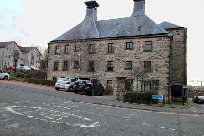 2 Bedroom Flat To Rent In St Magdalenes Linlithgow, EH49