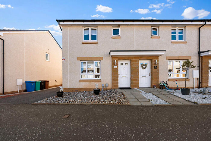 3 Bedroom End Of Terrace House For Sale In Rowallan Drive, Newarthill, Motherwell, ML1