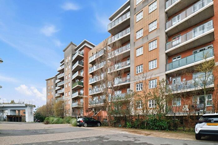 2 Bedroom Flat For Sale In Stanley Road, South Harrow, HA2