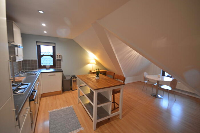 1 Bedroom Flat To Rent In Gwendoline House, Pey-y-Lan Road, Cardiff, CF23