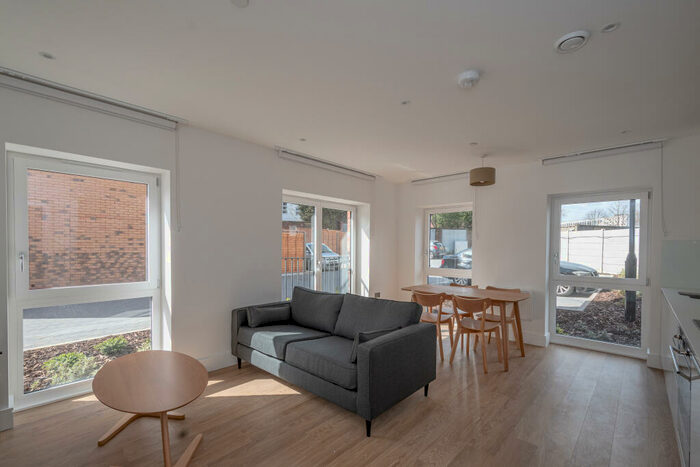 2 Bedroom Apartment To Rent In Soho Wharf, B18