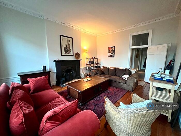 1 Bedroom Flat To Rent In Edinburgh, Edinburgh, EH4