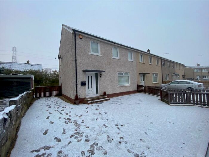 3 Bedroom House To Rent In Etive Crescent, Wishaw, ML2