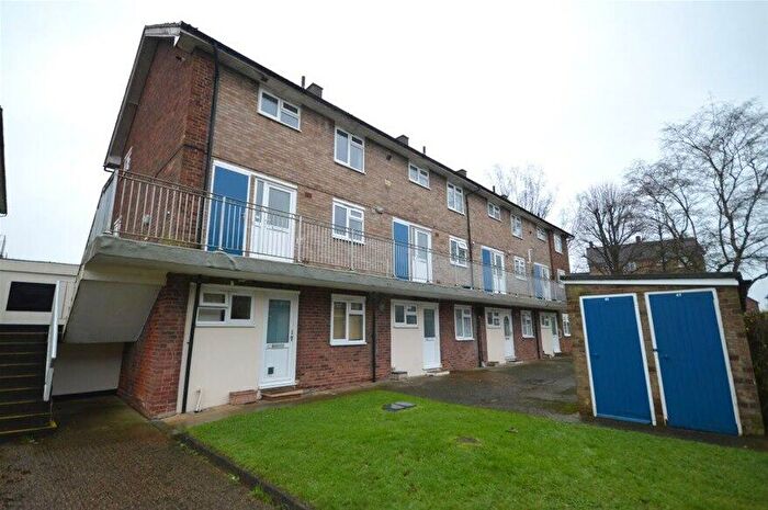 1 Bedroom Maisonette To Rent In Hughenden Road, St Albans, Herts, AL4