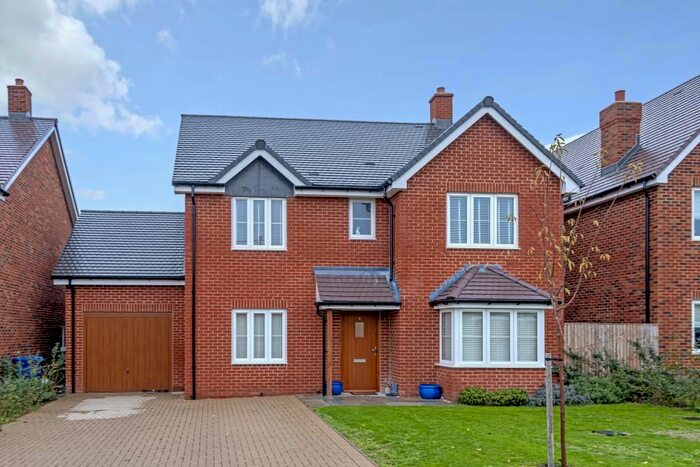 4 Bedroom Detached House For Sale In Field View Lane, Bunkers Hill, Oxfordshire, OX5
